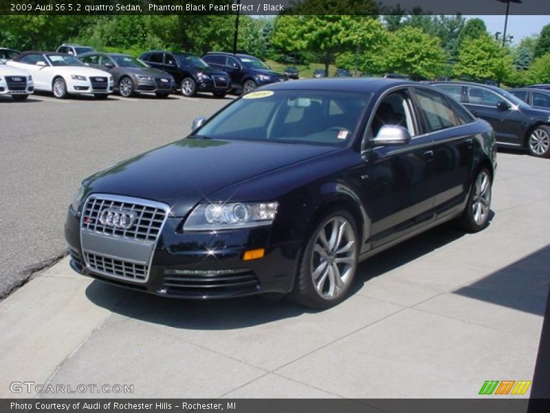 Front 3/4 View of 2009 S6 5.2 quattro Sedan