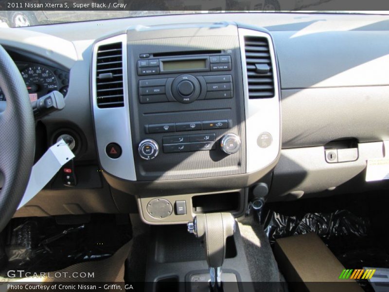 Super Black / Gray 2011 Nissan Xterra S