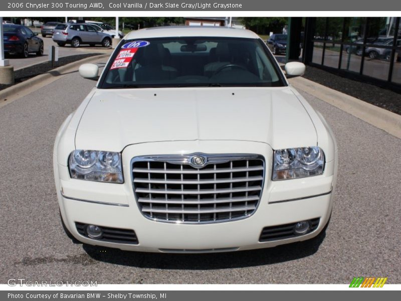 Cool Vanilla / Dark Slate Gray/Light Graystone 2006 Chrysler 300 Touring AWD
