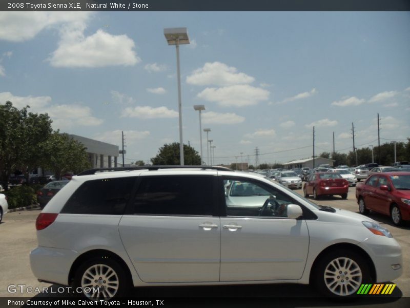 Natural White / Stone 2008 Toyota Sienna XLE