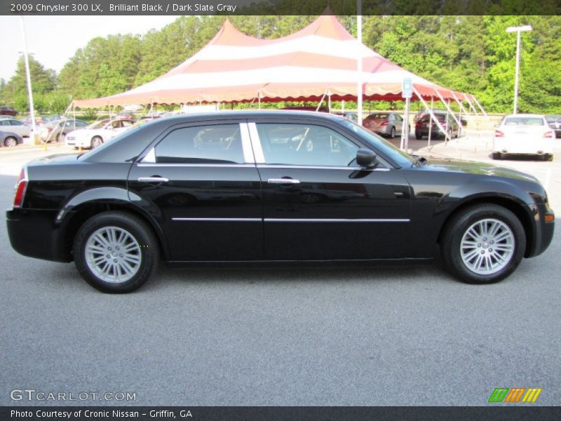 Brilliant Black / Dark Slate Gray 2009 Chrysler 300 LX