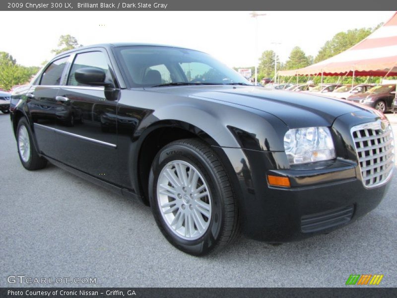 Brilliant Black / Dark Slate Gray 2009 Chrysler 300 LX