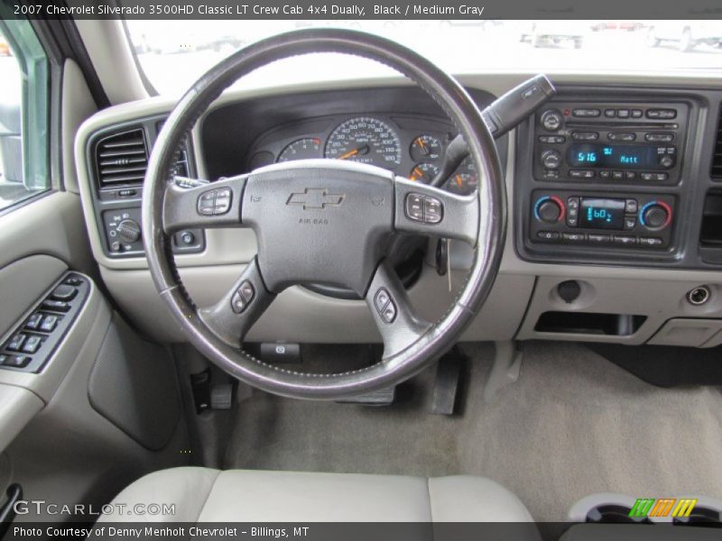 Dashboard of 2007 Silverado 3500HD Classic LT Crew Cab 4x4 Dually