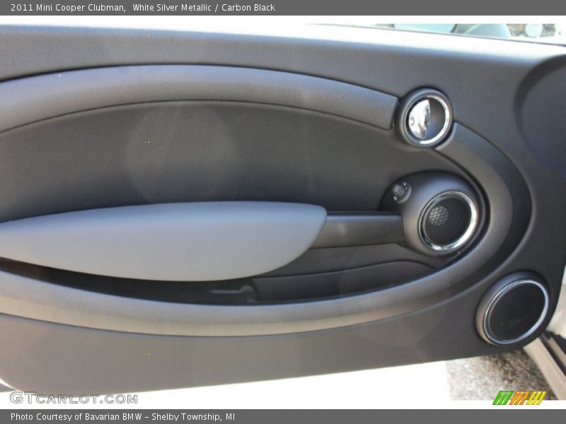 White Silver Metallic / Carbon Black 2011 Mini Cooper Clubman