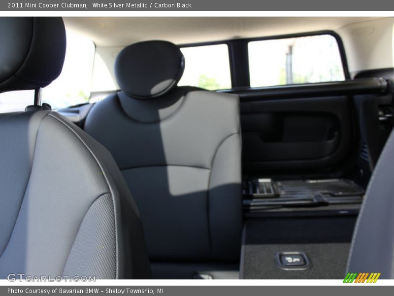 White Silver Metallic / Carbon Black 2011 Mini Cooper Clubman