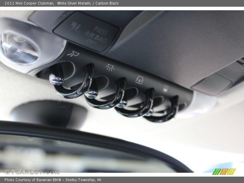 White Silver Metallic / Carbon Black 2011 Mini Cooper Clubman