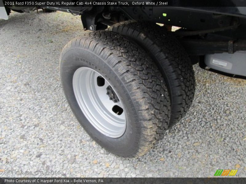  2011 F350 Super Duty XL Regular Cab 4x4 Chassis Stake Truck Wheel