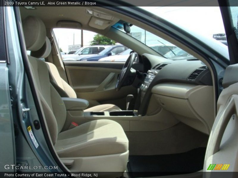 Aloe Green Metallic / Bisque 2009 Toyota Camry LE