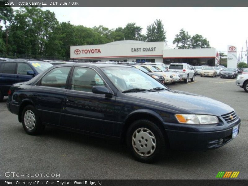 Dark Blue / Oak 1998 Toyota Camry LE