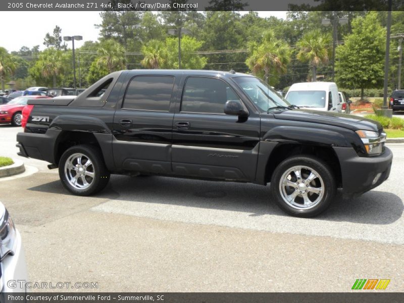 Black / Gray/Dark Charcoal 2005 Chevrolet Avalanche Z71 4x4
