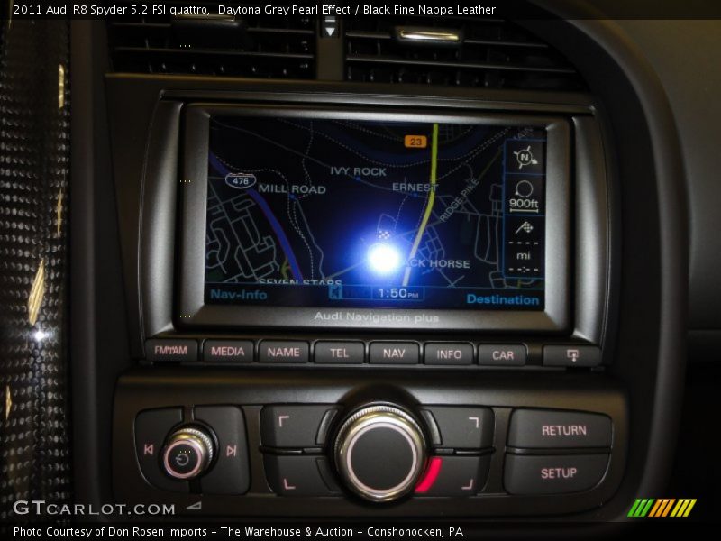 Navigation of 2011 R8 Spyder 5.2 FSI quattro