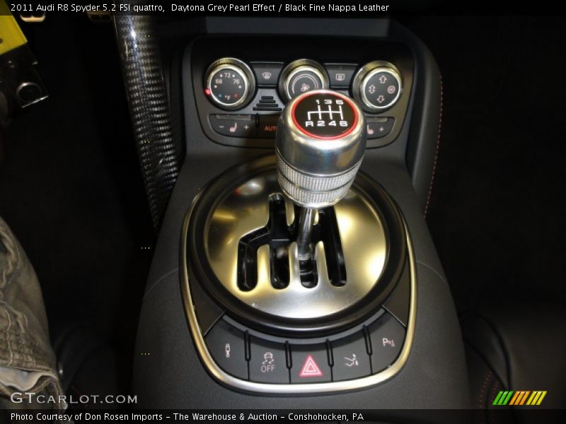  2011 R8 Spyder 5.2 FSI quattro 6 Speed Manual Shifter