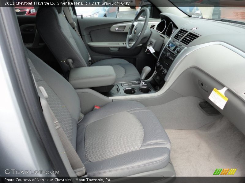 Silver Ice Metallic / Dark Gray/Light Gray 2011 Chevrolet Traverse LS