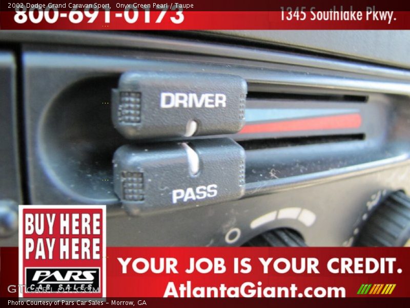 Onyx Green Pearl / Taupe 2002 Dodge Grand Caravan Sport