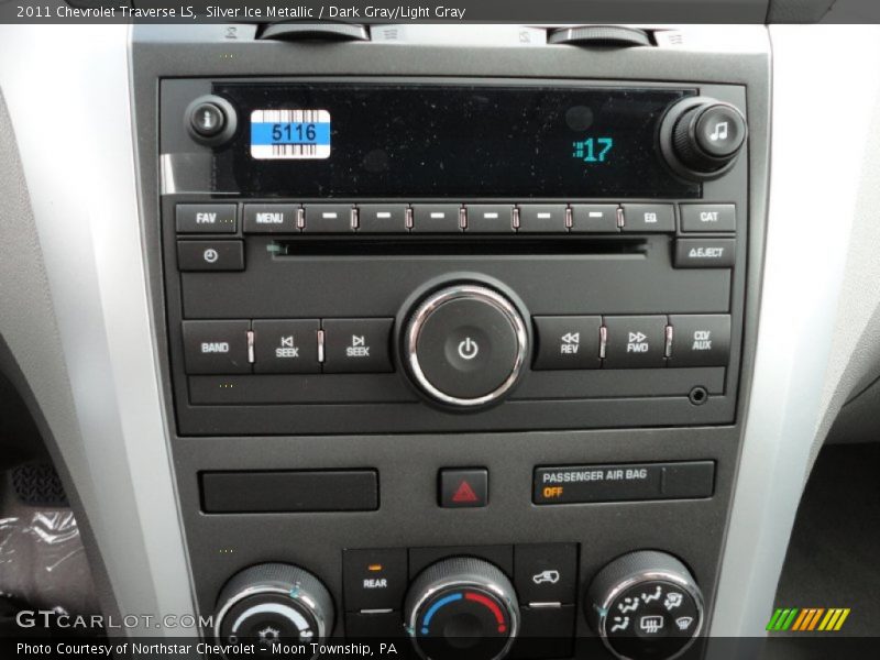 Silver Ice Metallic / Dark Gray/Light Gray 2011 Chevrolet Traverse LS
