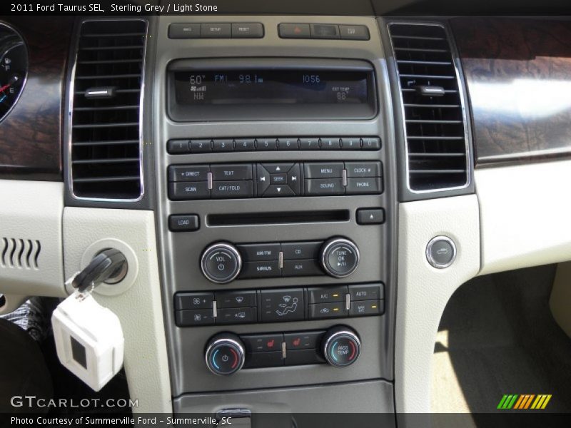 Sterling Grey / Light Stone 2011 Ford Taurus SEL