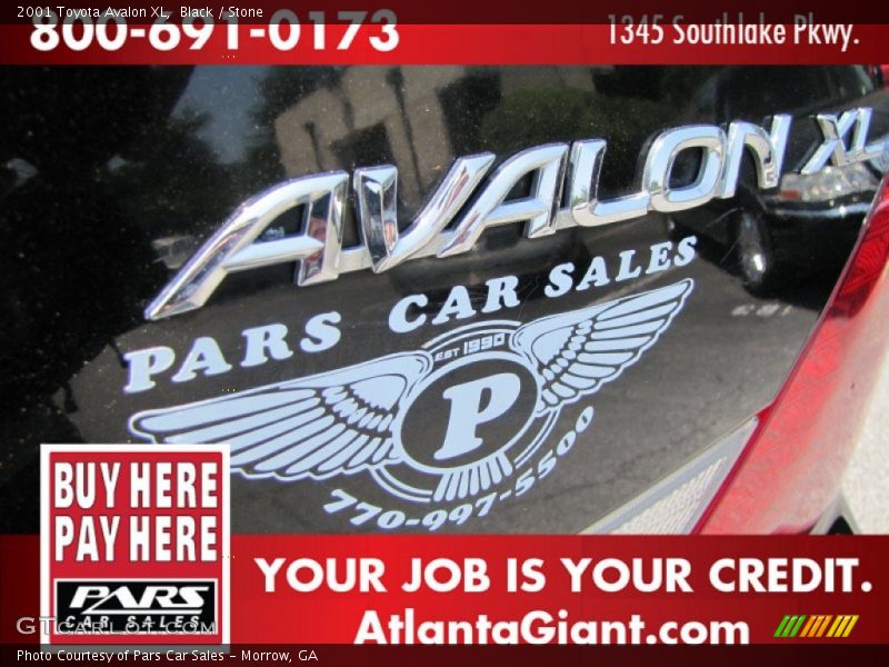 Black / Stone 2001 Toyota Avalon XL