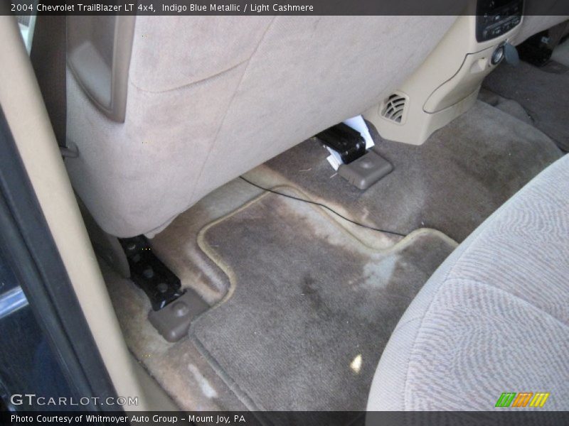 Indigo Blue Metallic / Light Cashmere 2004 Chevrolet TrailBlazer LT 4x4