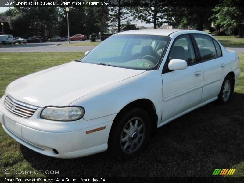 Bright White / Medium Grey 1997 Chevrolet Malibu Sedan