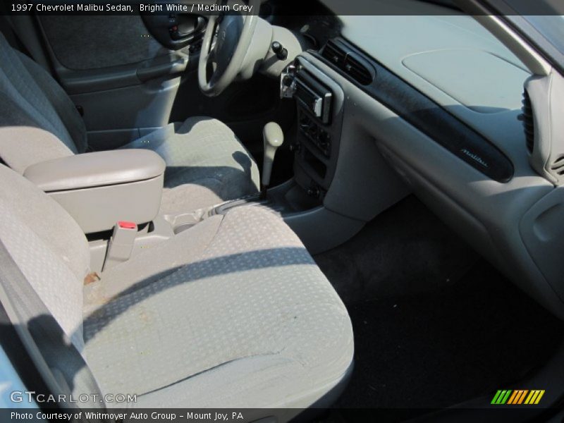 Bright White / Medium Grey 1997 Chevrolet Malibu Sedan