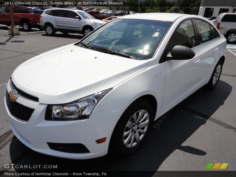 Summit White / Jet Black/Medium Titanium 2011 Chevrolet Cruze LS