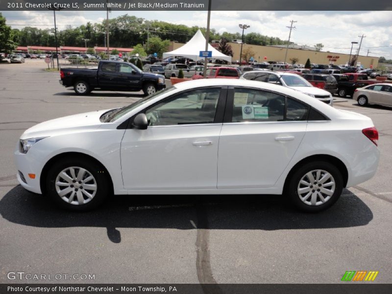 Summit White / Jet Black/Medium Titanium 2011 Chevrolet Cruze LS