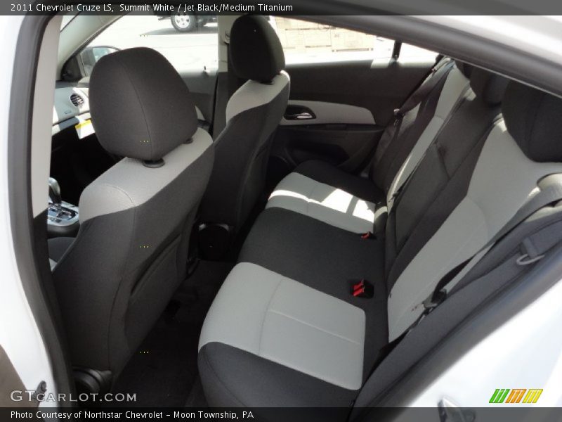 Summit White / Jet Black/Medium Titanium 2011 Chevrolet Cruze LS