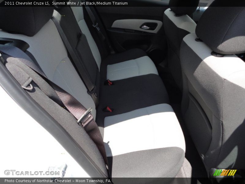 Summit White / Jet Black/Medium Titanium 2011 Chevrolet Cruze LS