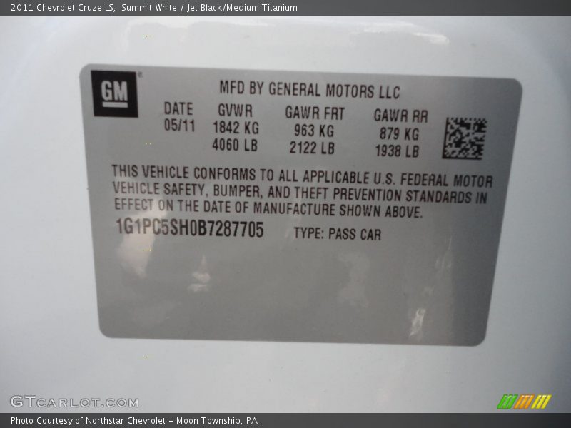 Summit White / Jet Black/Medium Titanium 2011 Chevrolet Cruze LS
