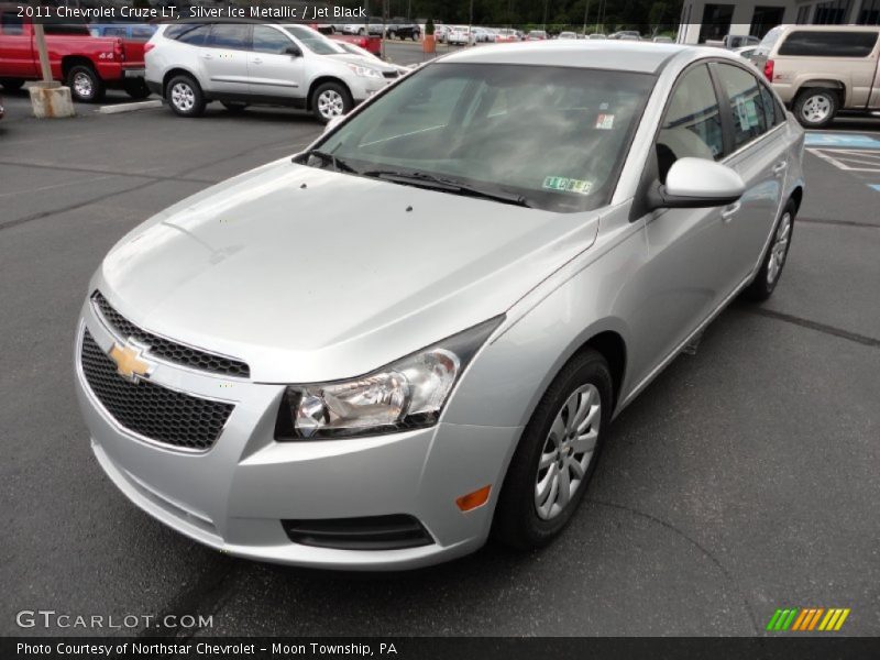 Silver Ice Metallic / Jet Black 2011 Chevrolet Cruze LT