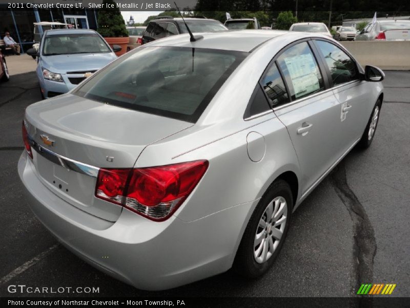 Silver Ice Metallic / Jet Black 2011 Chevrolet Cruze LT