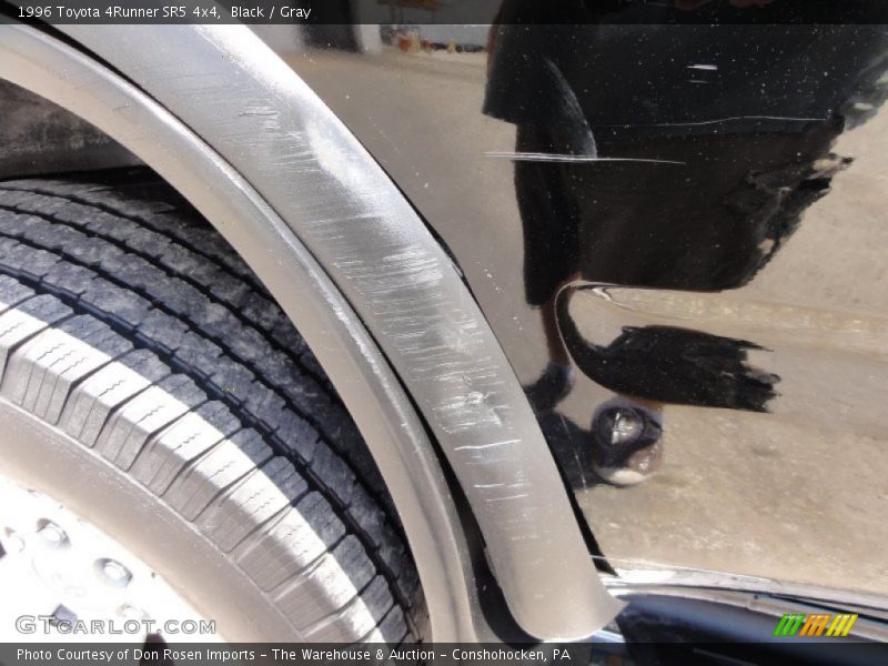 Black / Gray 1996 Toyota 4Runner SR5 4x4
