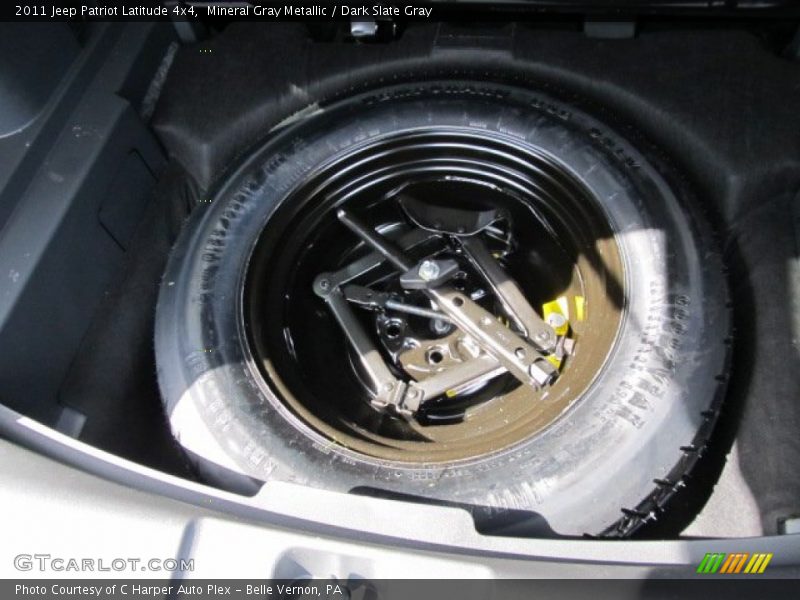 Mineral Gray Metallic / Dark Slate Gray 2011 Jeep Patriot Latitude 4x4