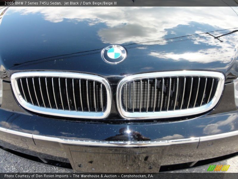 Jet Black / Dark Beige/Beige III 2005 BMW 7 Series 745Li Sedan