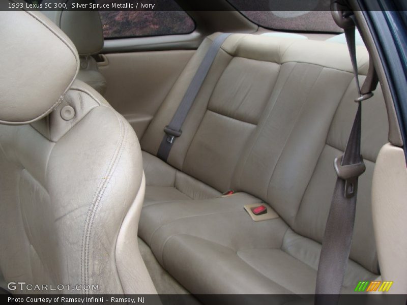 Silver Spruce Metallic / Ivory 1993 Lexus SC 300