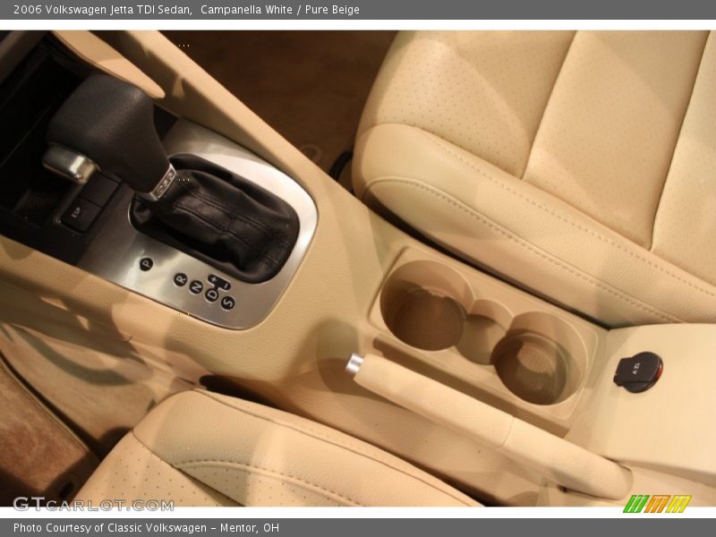 Campanella White / Pure Beige 2006 Volkswagen Jetta TDI Sedan