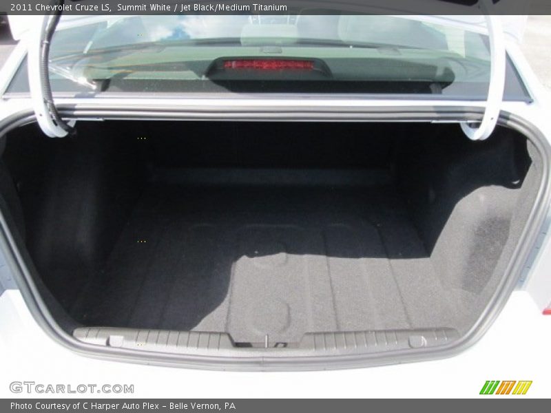 Summit White / Jet Black/Medium Titanium 2011 Chevrolet Cruze LS