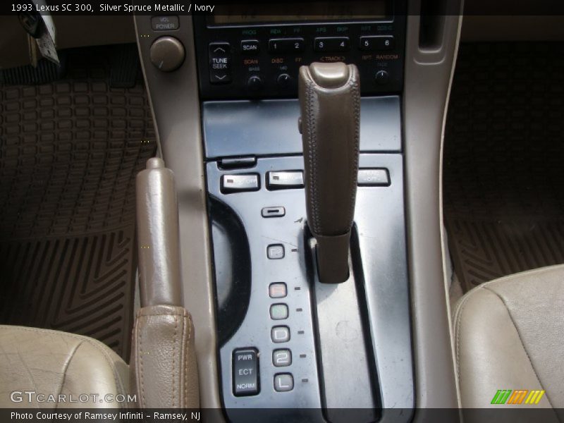 Silver Spruce Metallic / Ivory 1993 Lexus SC 300