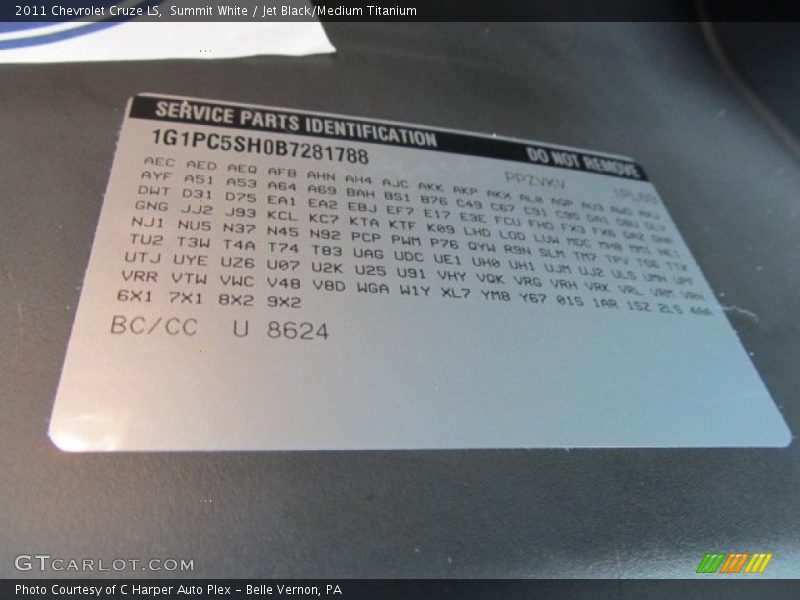 Summit White / Jet Black/Medium Titanium 2011 Chevrolet Cruze LS
