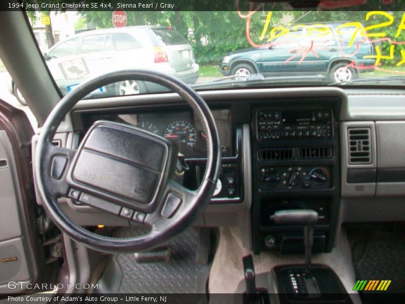 Sienna Pearl / Gray 1994 Jeep Grand Cherokee SE 4x4