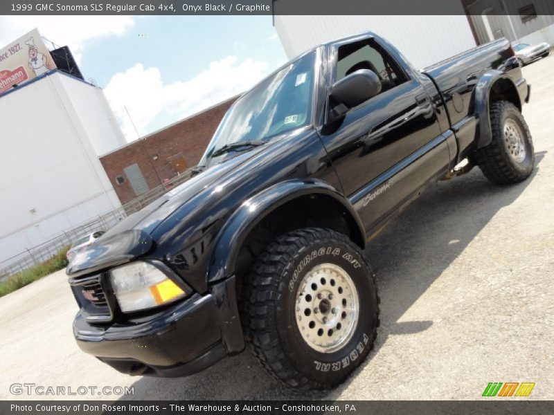 Onyx Black / Graphite 1999 GMC Sonoma SLS Regular Cab 4x4