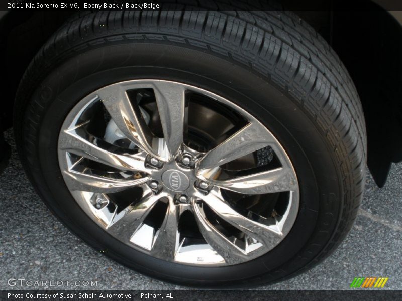 Ebony Black / Black/Beige 2011 Kia Sorento EX V6
