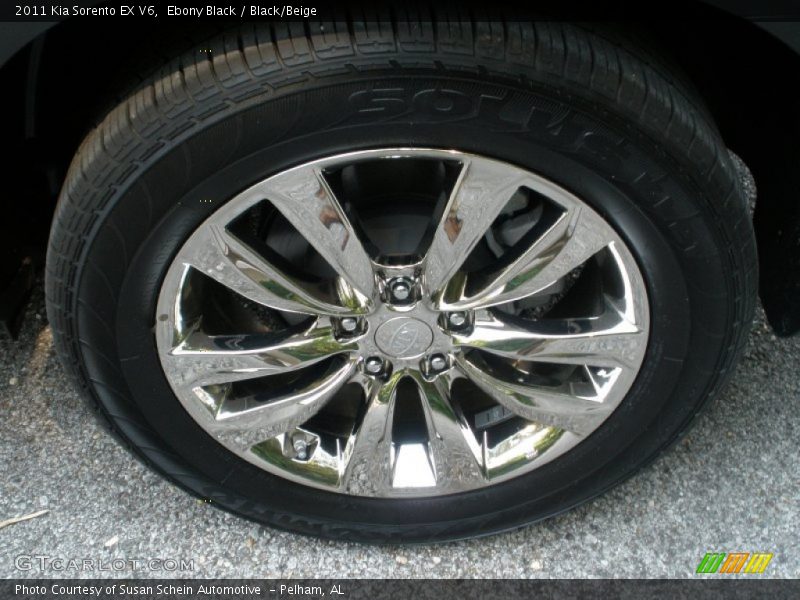 Ebony Black / Black/Beige 2011 Kia Sorento EX V6