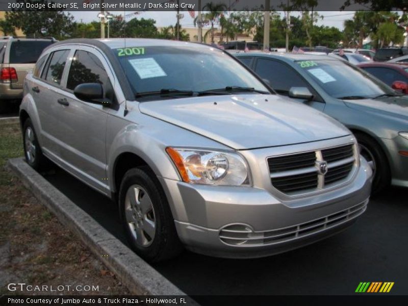 Bright Silver Metallic / Dark Slate Gray 2007 Dodge Caliber SE