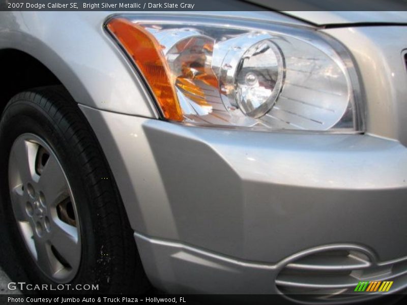 Bright Silver Metallic / Dark Slate Gray 2007 Dodge Caliber SE