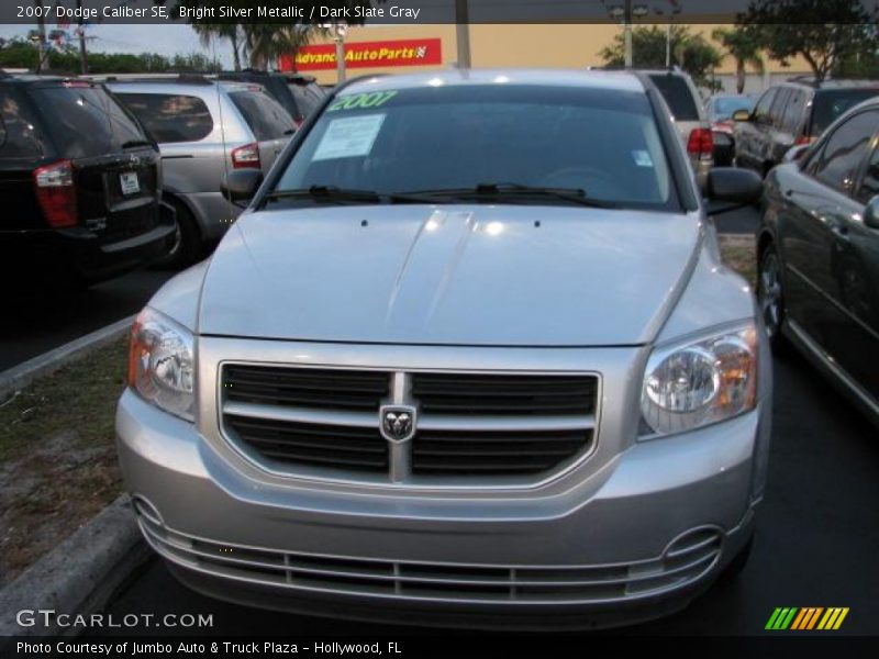 Bright Silver Metallic / Dark Slate Gray 2007 Dodge Caliber SE