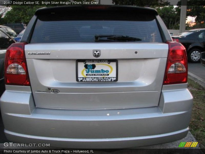 Bright Silver Metallic / Dark Slate Gray 2007 Dodge Caliber SE
