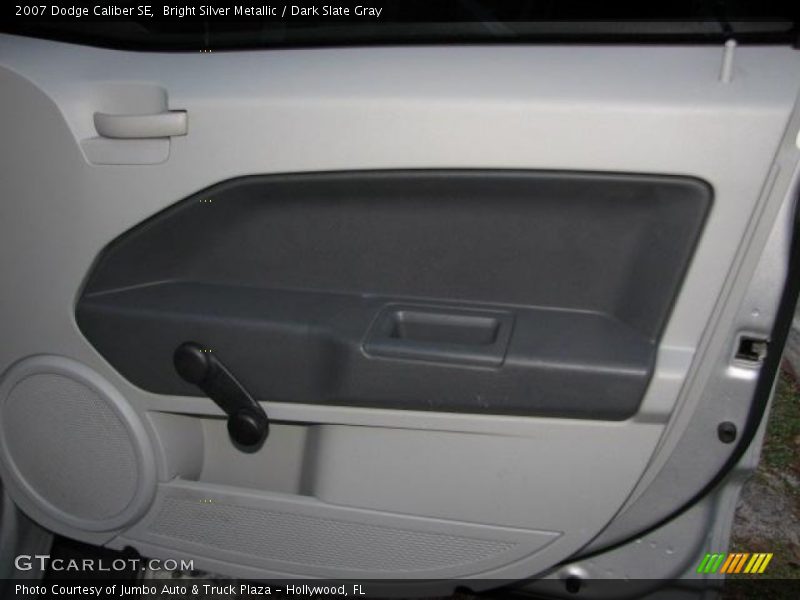 Bright Silver Metallic / Dark Slate Gray 2007 Dodge Caliber SE
