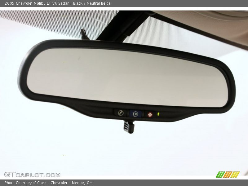 Black / Neutral Beige 2005 Chevrolet Malibu LT V6 Sedan