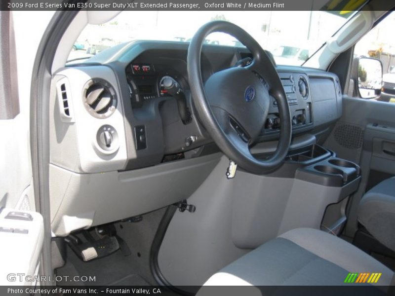 Oxford White / Medium Flint 2009 Ford E Series Van E350 Super Duty XLT Extended Passenger